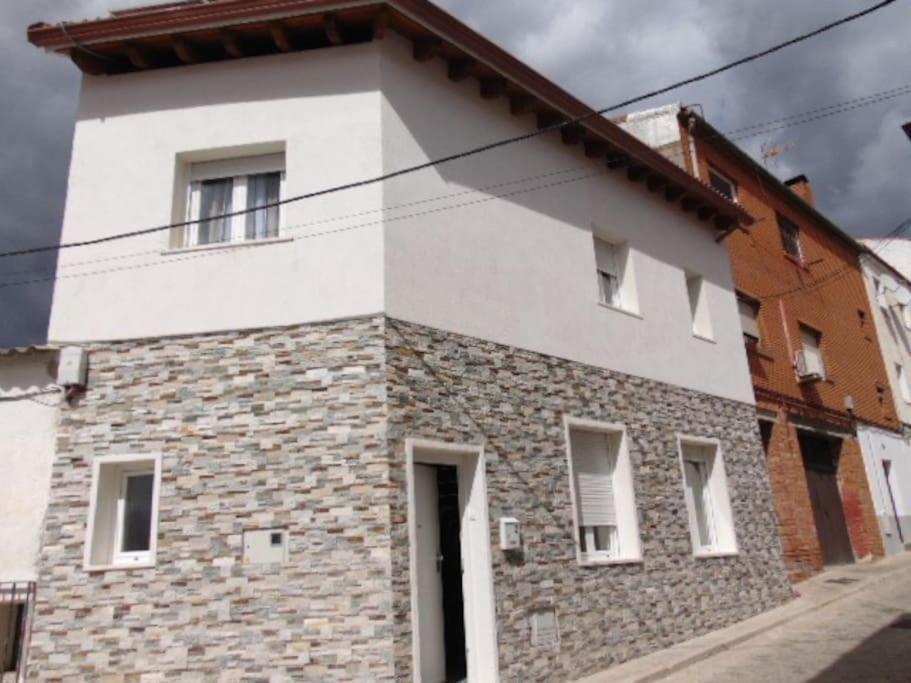 Casa De Ensueno En El Casco Antiguo San Martin de Valdeiglesias